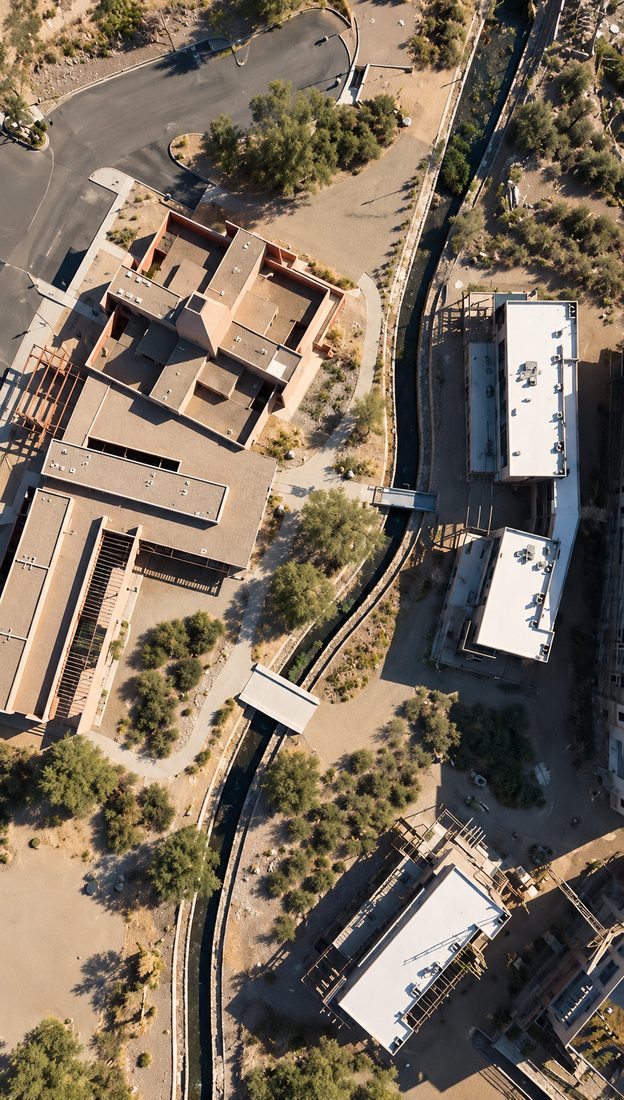 Vista cenital del Zoco, el cauce y los edificios